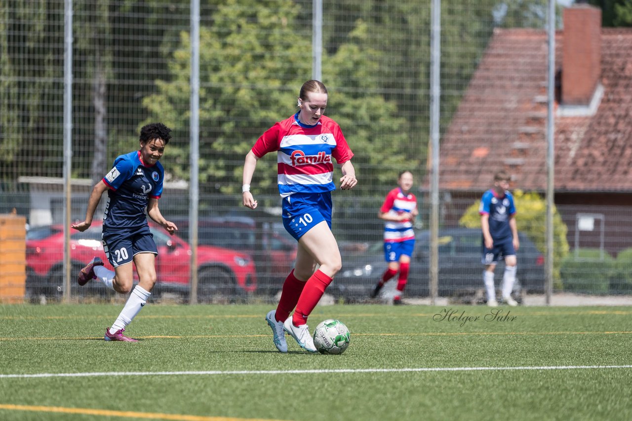 Bild 229 - wBJ Holsatia Elmshorn - VfL Pinneberg : Ergebnis: 1:4